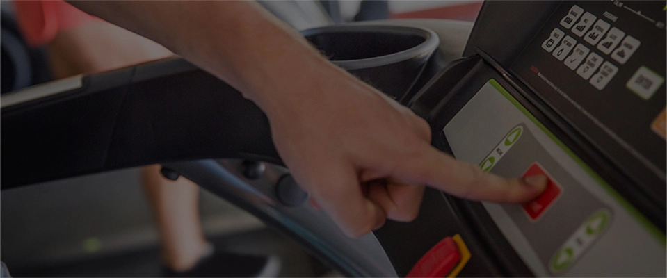 Jaki jest związek między sprzętem przemysłowym a przełącznikiem membranowym?